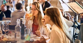girl friends eating
