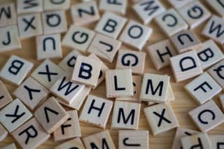 blocks with letters on them

clickbait titles