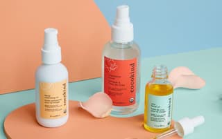 example of sustainable cosmetics