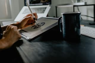 Top Reasons to Choose Penji for Real Estate Companies
